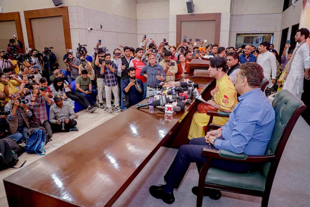 WhatsApp Image 2025-11-06 at 19.48.12_dc7b867b